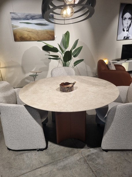 Leolux ronde design tafel Conka 130 cm - 0